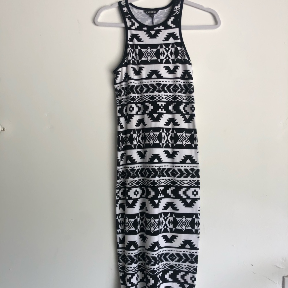 Black and white print body con dress